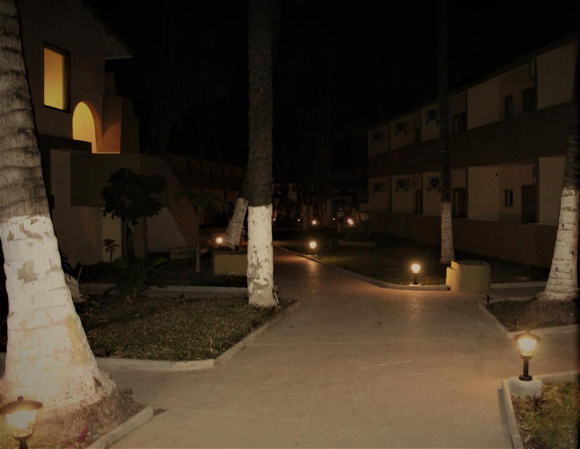 קוטו Badala Park Hotel מראה חיצוני תמונה